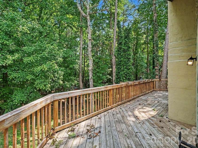 8163 Walnut Creek Lane, Charlotte, NC 28227.  MLS# CAR4418809, YatesRealty ID 48221. 