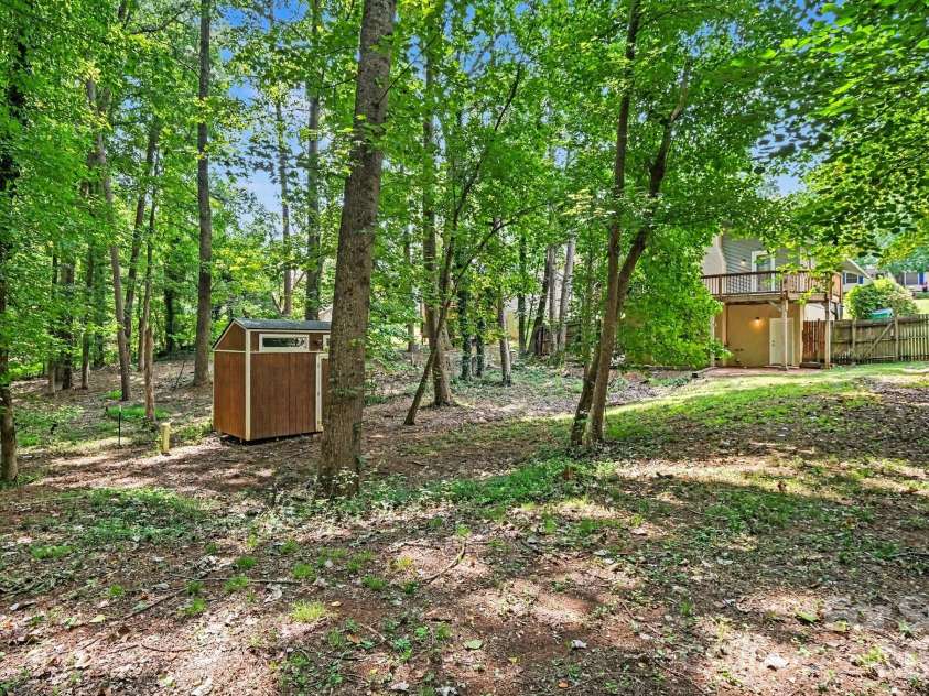 8163 Walnut Creek Lane, Charlotte, NC 28227.  MLS# CAR4418809, YatesRealty ID 48221. 