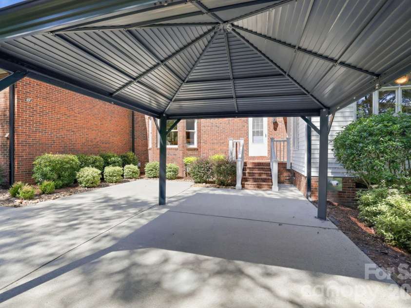 2505 Goldmine Road, Monroe, NC 28110.  MLS# CAR4420620, YatesRealty ID 48222. 