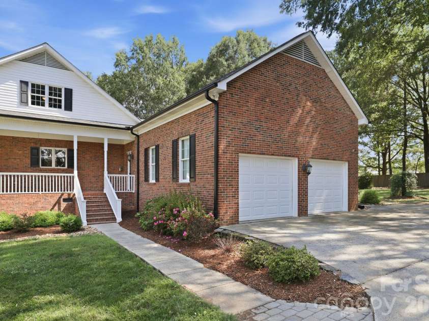 2505 Goldmine Road, Monroe, NC 28110.  MLS# CAR4420620, YatesRealty ID 48222. 