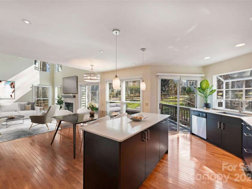 12724 Cliffcreek Drive, Huntersville, NC 28078.  MLS# CAR4223582, YatesRealty ID 4823. 