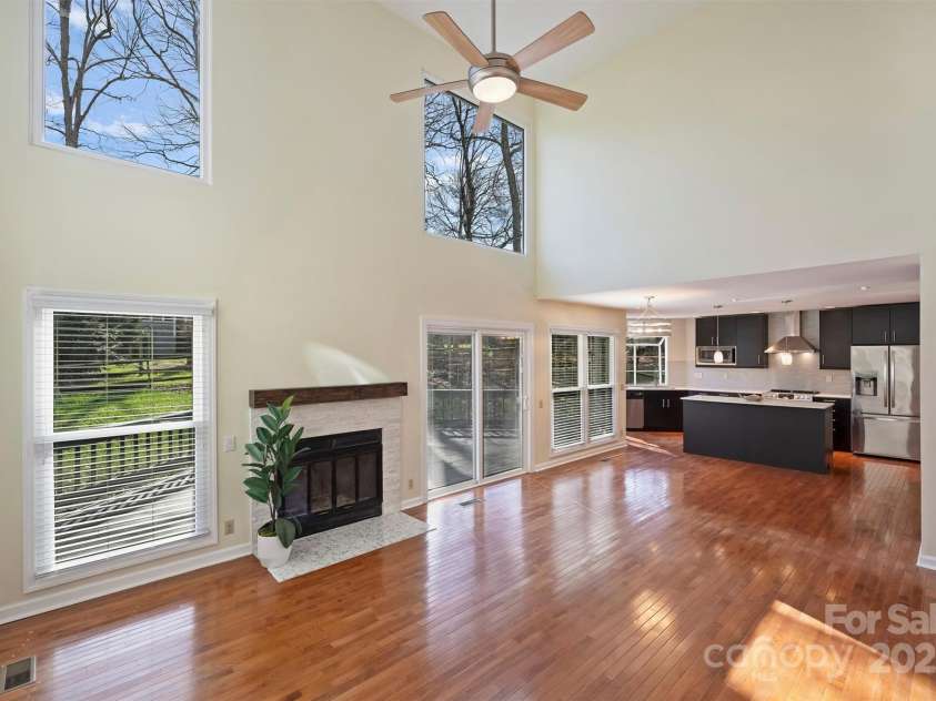 12724 Cliffcreek Drive, Huntersville, NC 28078.  MLS# CAR4223582, YatesRealty ID 4823. 