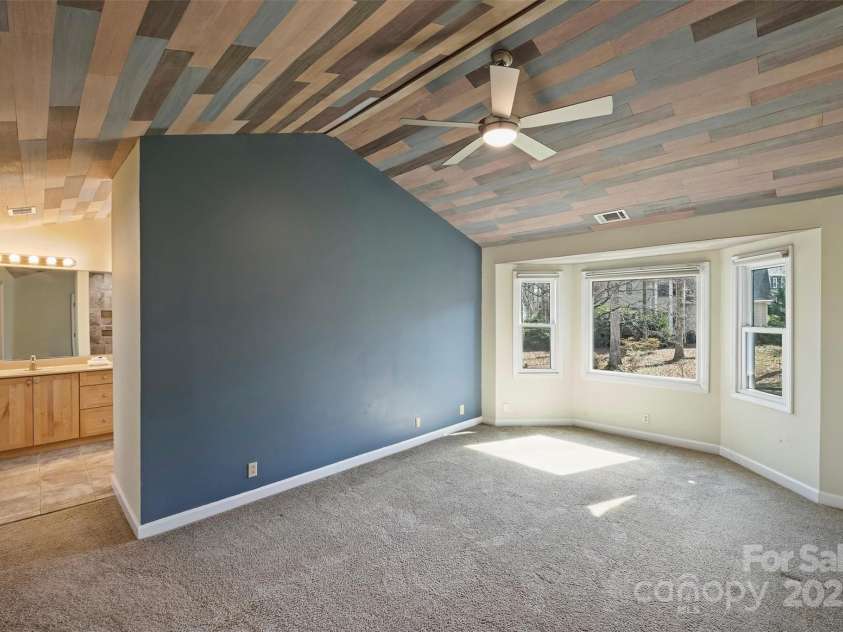 12724 Cliffcreek Drive, Huntersville, NC 28078.  MLS# CAR4223582, YatesRealty ID 4823. 