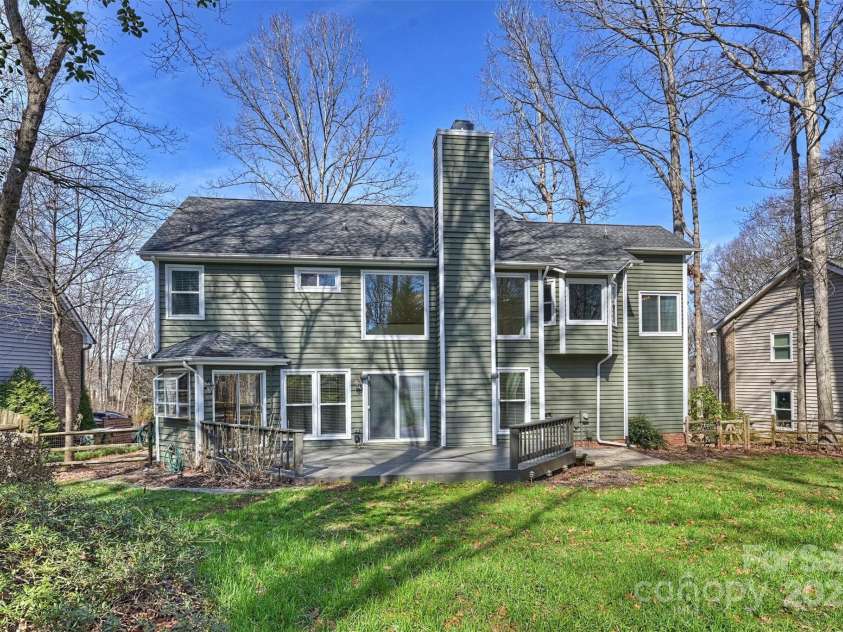 12724 Cliffcreek Drive, Huntersville, NC 28078.  MLS# CAR4223582, YatesRealty ID 4823. 