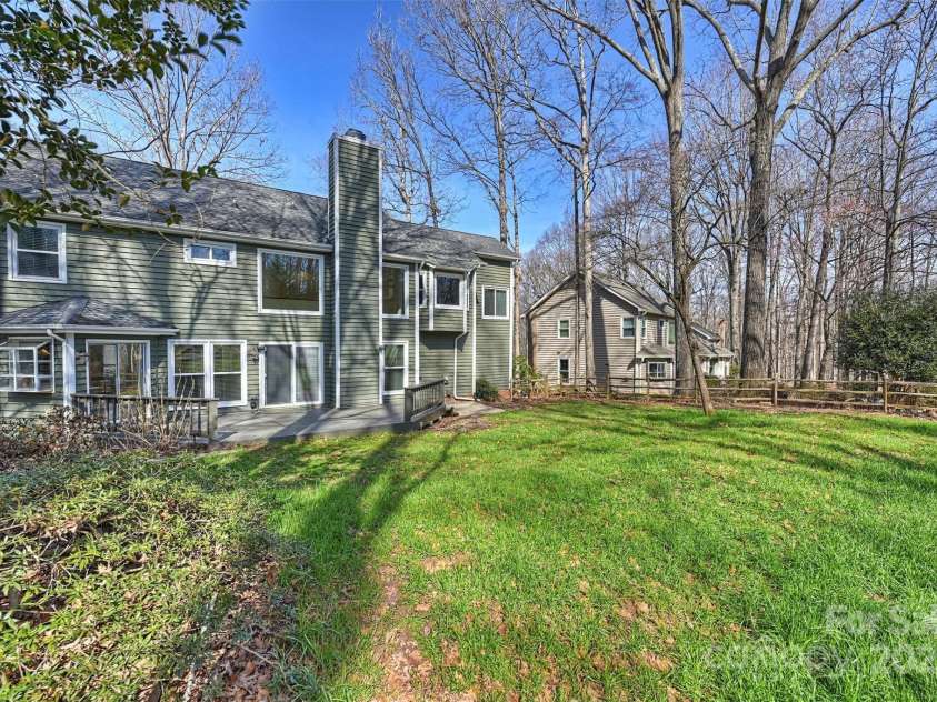 12724 Cliffcreek Drive, Huntersville, NC 28078.  MLS# CAR4223582, YatesRealty ID 4823. 