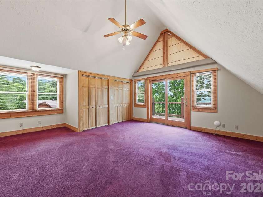 463 Walela Trail, Maggie Valley, NC 28751.  MLS# CAR4420283, YatesRealty ID 48230. 