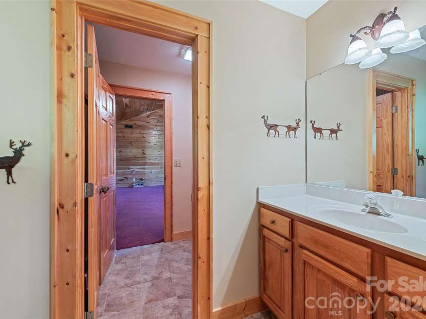 463 Walela Trail, Maggie Valley, NC 28751.  MLS# CAR4420283, YatesRealty ID 48230. 
