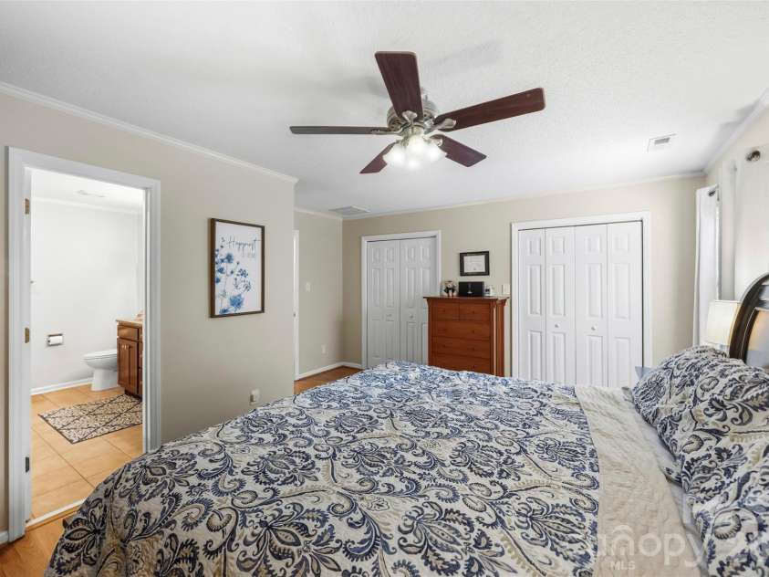110 Crystal Brook Drive, Kings Mountain, NC 28086.  MLS# CAR4420505, YatesRealty ID 48231. 