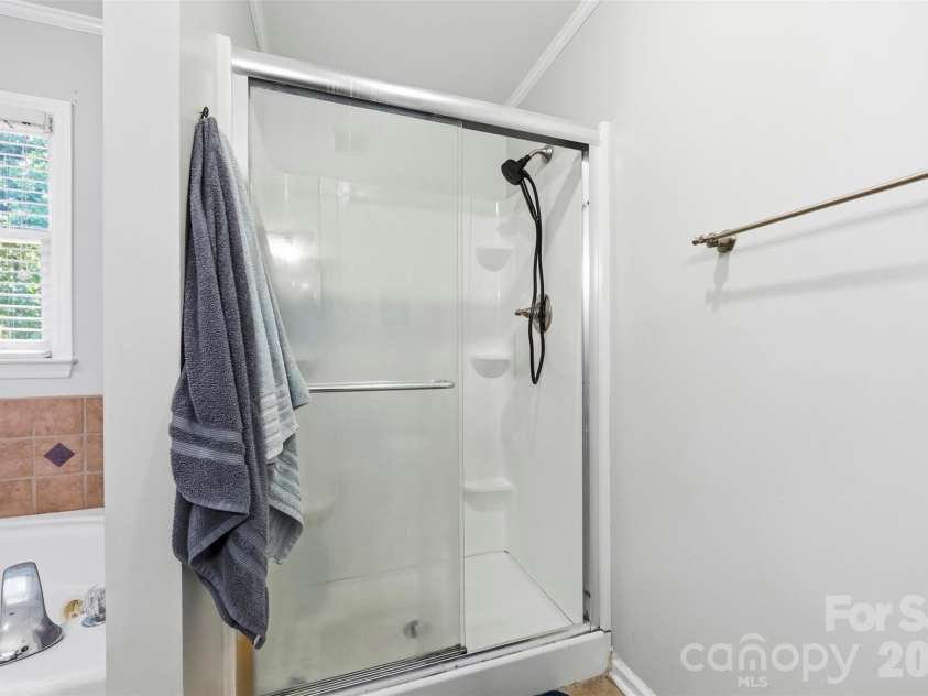 110 Crystal Brook Drive, Kings Mountain, NC 28086.  MLS# CAR4420505, YatesRealty ID 48231. 