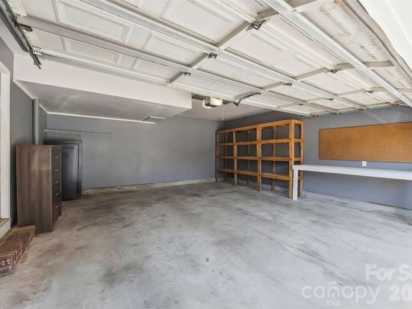 110 Crystal Brook Drive, Kings Mountain, NC 28086.  MLS# CAR4420505, YatesRealty ID 48231. 