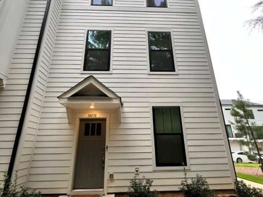 14038 Felix Lane, Charlotte, NC 28277.  MLS# CAR4420206, YatesRealty ID 48232. 