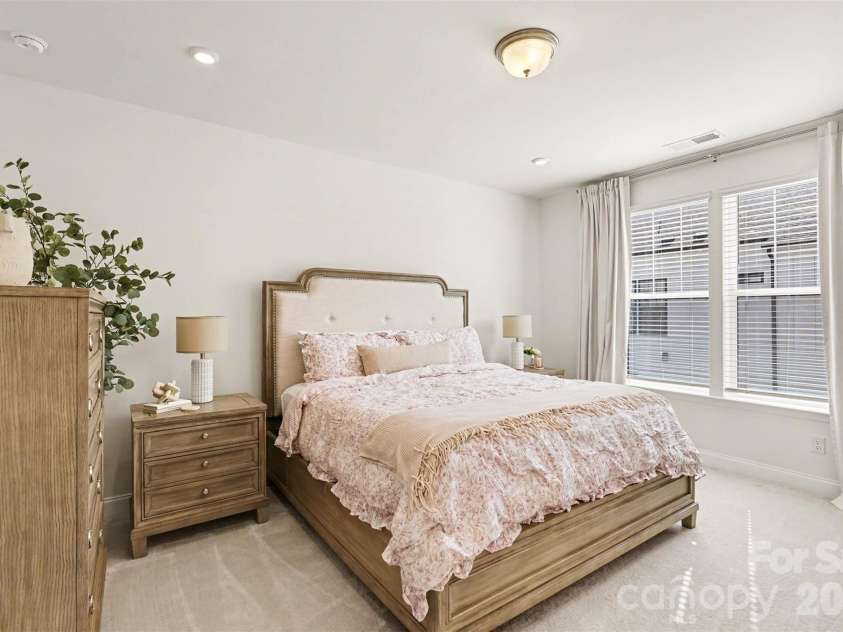 14038 Felix Lane, Charlotte, NC 28277.  MLS# CAR4431081, YatesRealty ID 48232. 