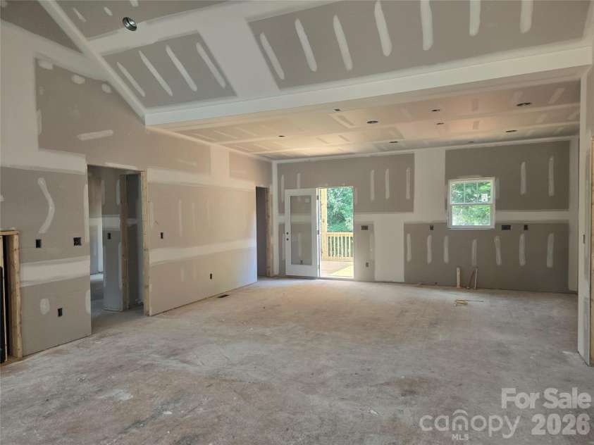 2850 Leonard Road, Lexington, NC 27295.  MLS# CAR4420648, YatesRealty ID 48234. 