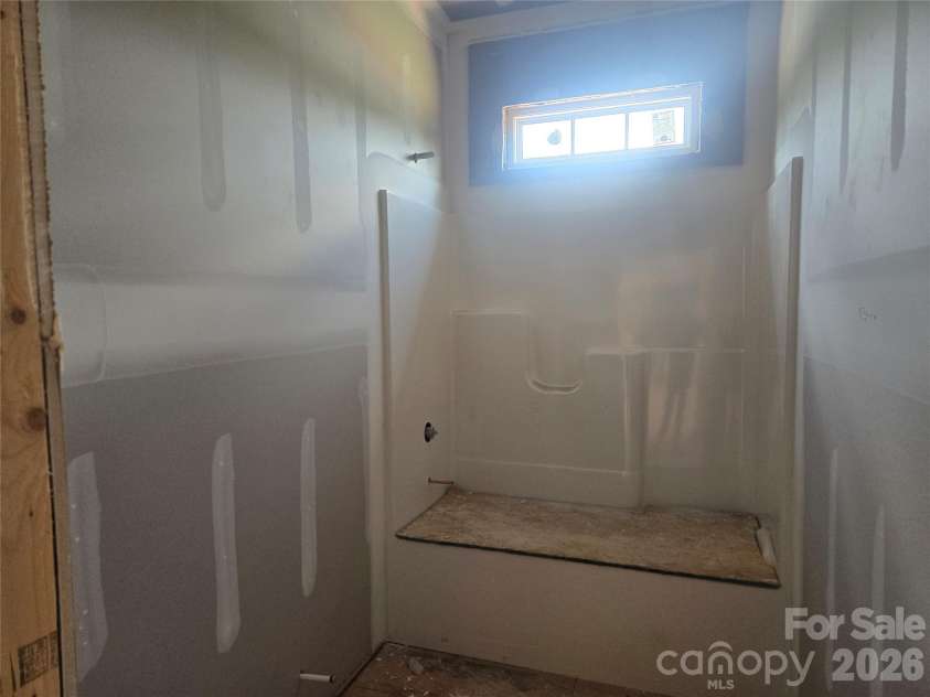 2850 Leonard Road, Lexington, NC 27295.  MLS# CAR4420648, YatesRealty ID 48234. 