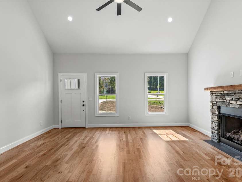 2850 Leonard Road, Lexington, NC 27295.  MLS# CAR4420648, YatesRealty ID 48234. 