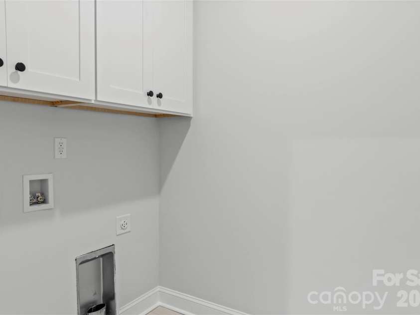 2850 Leonard Road, Lexington, NC 27295.  MLS# CAR4420648, YatesRealty ID 48234. 