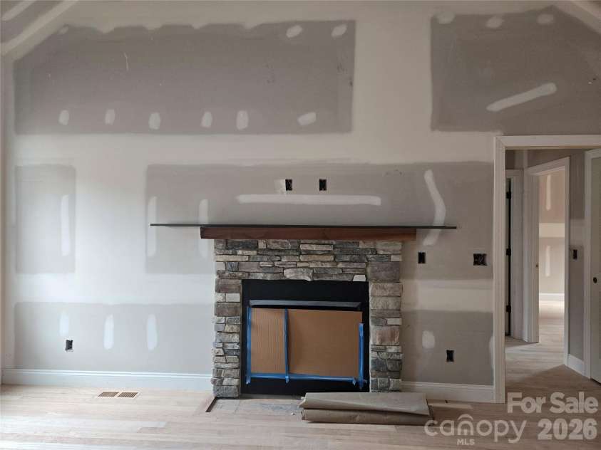 2850 Leonard Road, Lexington, NC 27295.  MLS# CAR4420648, YatesRealty ID 48234. 