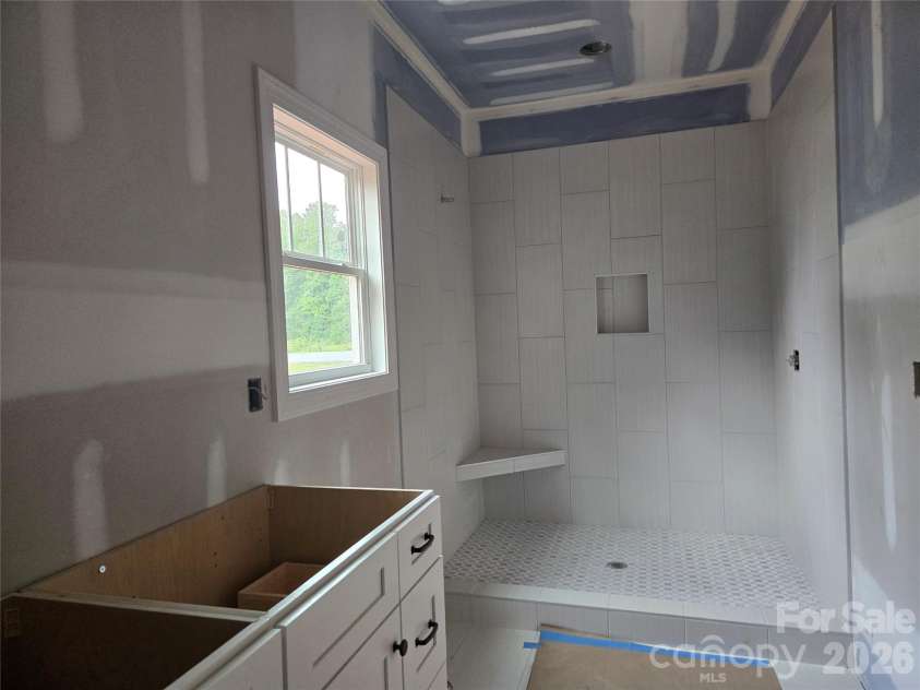 2850 Leonard Road, Lexington, NC 27295.  MLS# CAR4420648, YatesRealty ID 48234. 