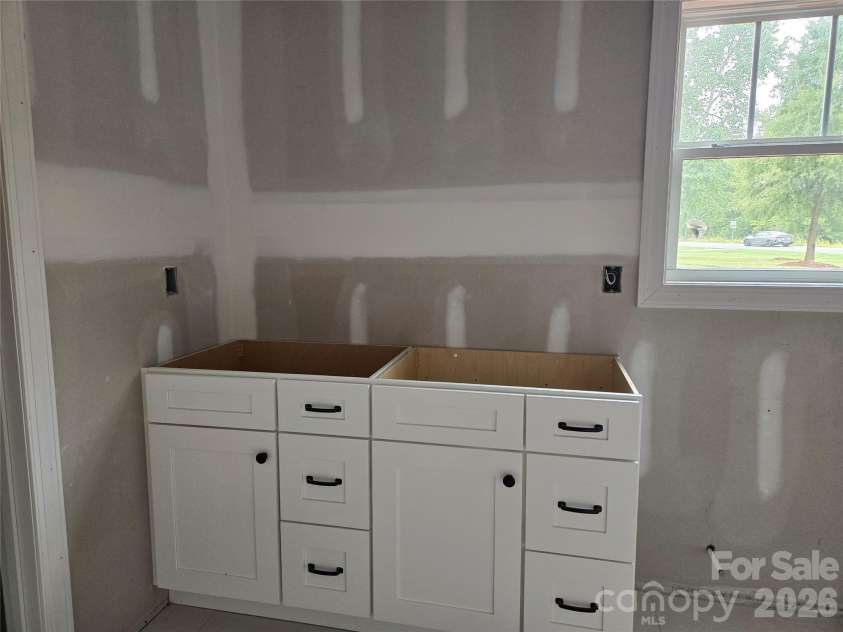 2850 Leonard Road, Lexington, NC 27295.  MLS# CAR4420648, YatesRealty ID 48234. 