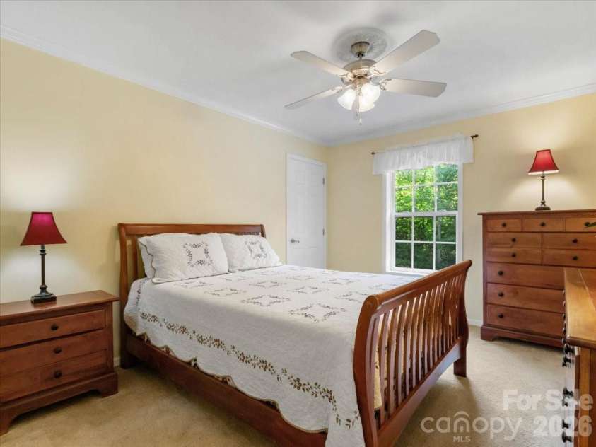 195 Banjo Branch Road, Burnsville, NC 28714.  MLS# CAR4420651, YatesRealty ID 48237. 