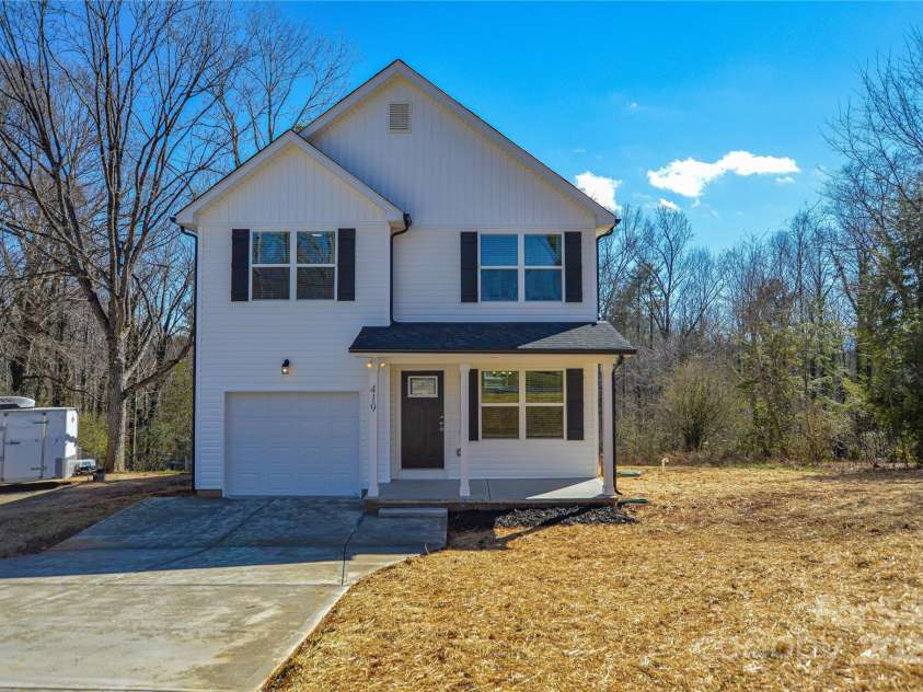 419 Alexander Avenue, Morganton, NC 28655.  MLS# CAR4224930, YatesRealty ID 4824. 