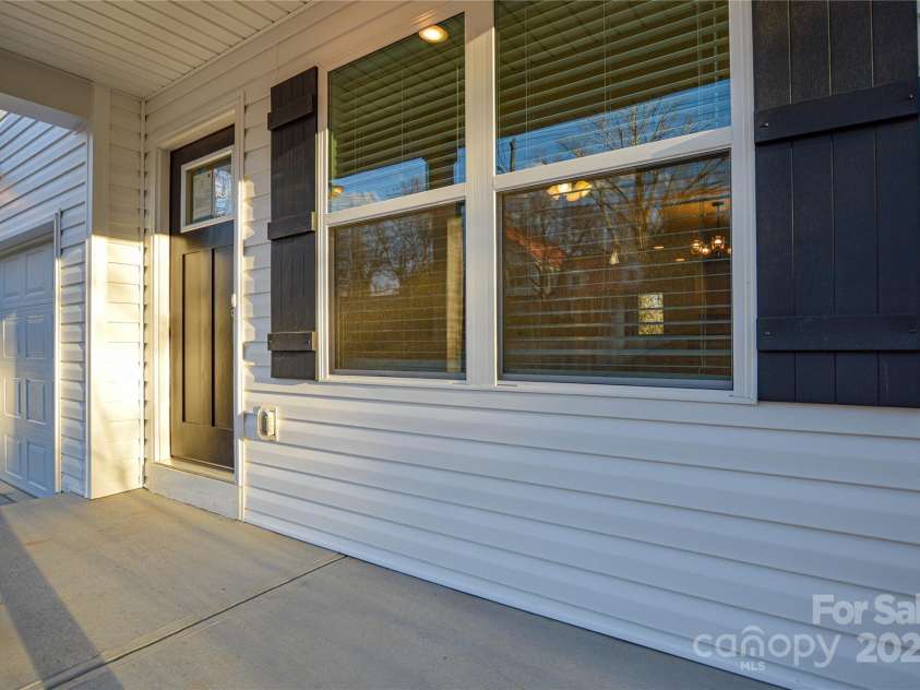 419 Alexander Avenue, Morganton, NC 28655.  MLS# CAR4224930, YatesRealty ID 4824. 