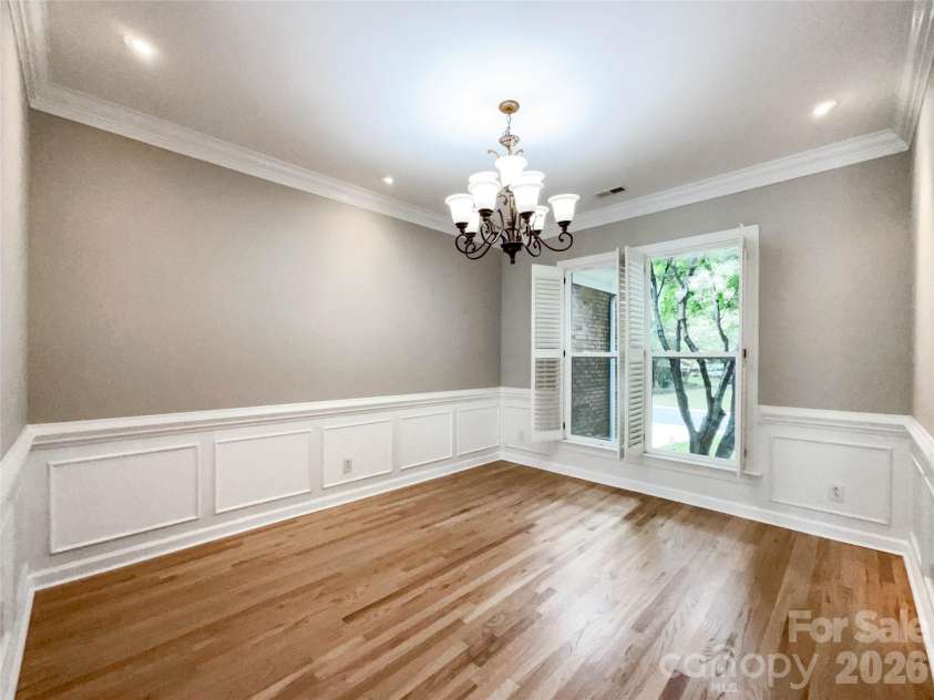 7000 Royce Court, Charlotte, NC 28277.  MLS# CAR4420656, YatesRealty ID 48241. Formal Dinning Area