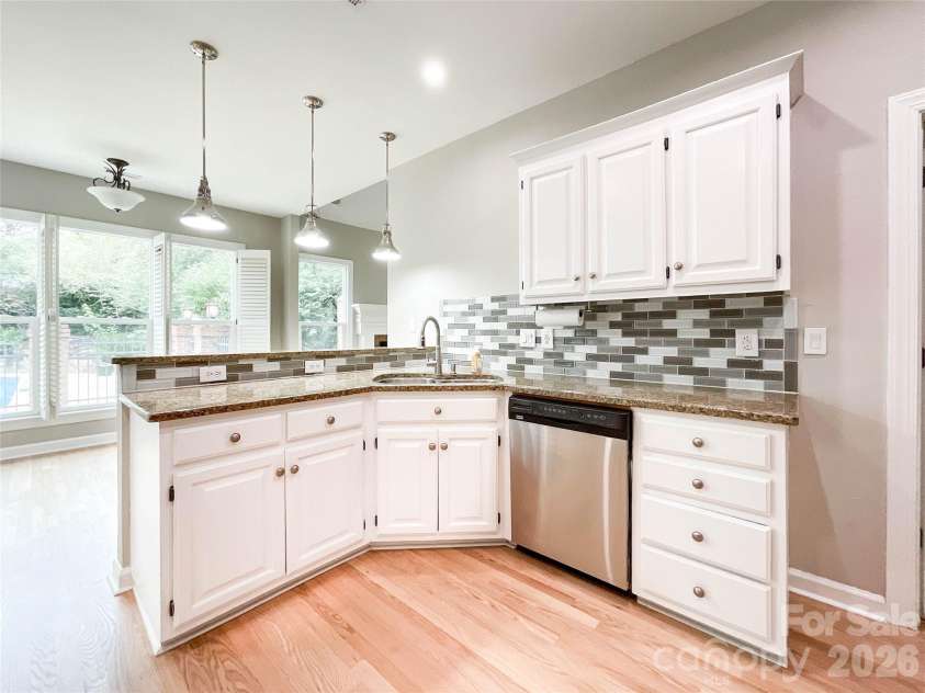 7000 Royce Court, Charlotte, NC 28277.  MLS# CAR4420656, YatesRealty ID 48241. Kitchen Area