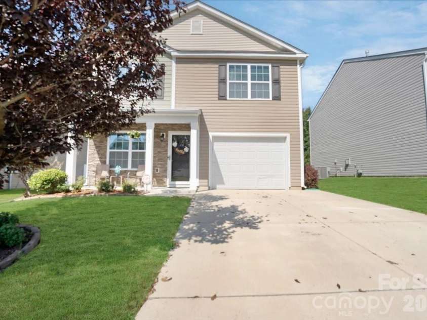 1057 Bolivia Drive, Gastonia, NC 28054.  MLS# CAR4420557, YatesRealty ID 48242. 