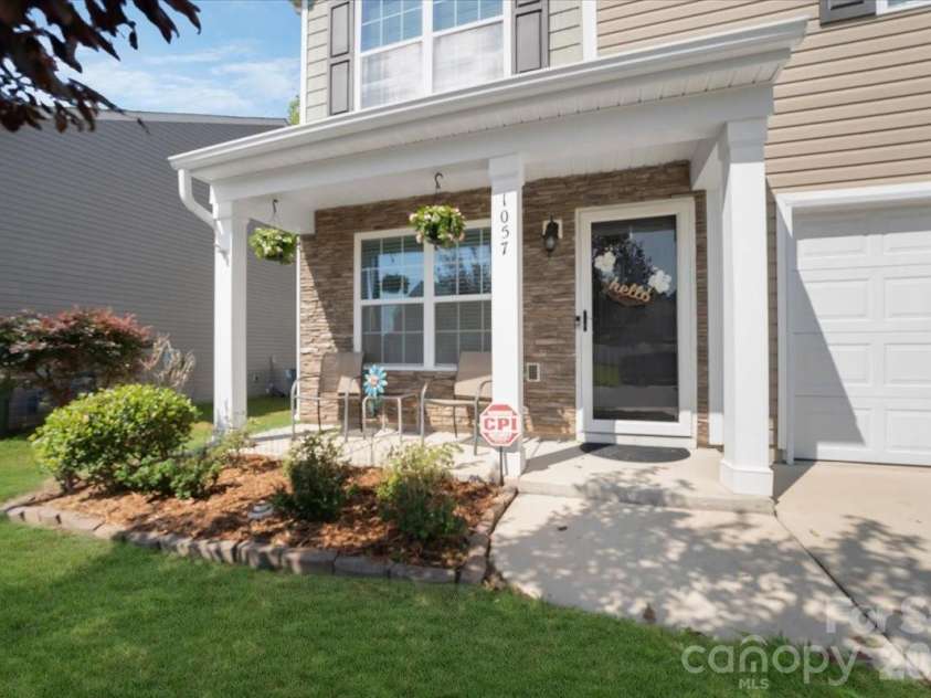 1057 Bolivia Drive, Gastonia, NC 28054.  MLS# CAR4420557, YatesRealty ID 48242. 