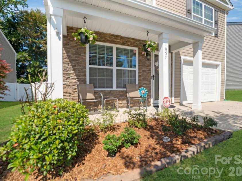 1057 Bolivia Drive, Gastonia, NC 28054.  MLS# CAR4420557, YatesRealty ID 48242. 