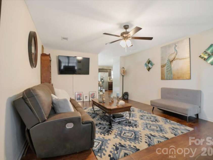 1057 Bolivia Drive, Gastonia, NC 28054.  MLS# CAR4420557, YatesRealty ID 48242. 