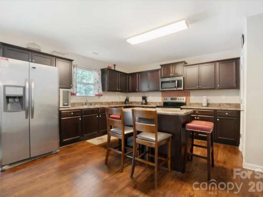 1057 Bolivia Drive, Gastonia, NC 28054.  MLS# CAR4420557, YatesRealty ID 48242. 
