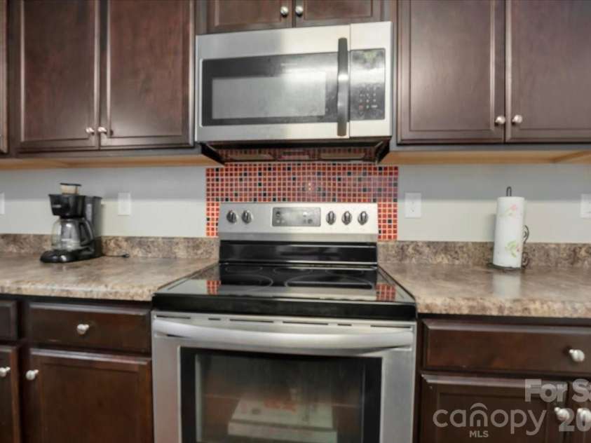 1057 Bolivia Drive, Gastonia, NC 28054.  MLS# CAR4420557, YatesRealty ID 48242. 