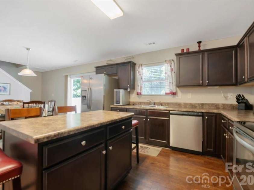1057 Bolivia Drive, Gastonia, NC 28054.  MLS# CAR4420557, YatesRealty ID 48242. 