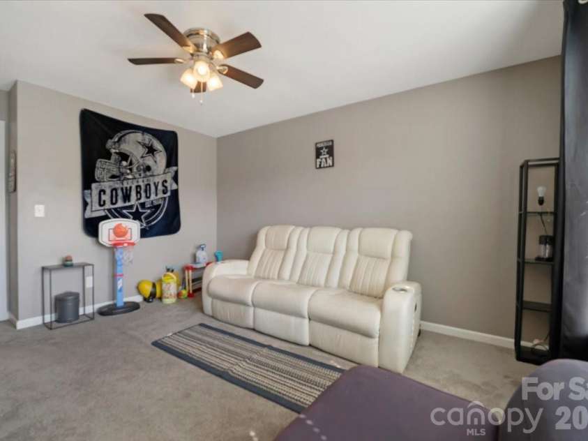 1057 Bolivia Drive, Gastonia, NC 28054.  MLS# CAR4420557, YatesRealty ID 48242. 