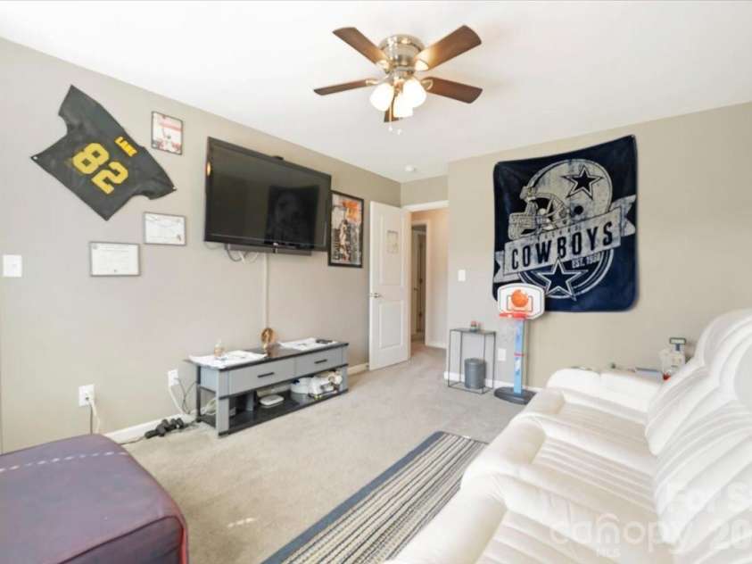 1057 Bolivia Drive, Gastonia, NC 28054.  MLS# CAR4420557, YatesRealty ID 48242. 