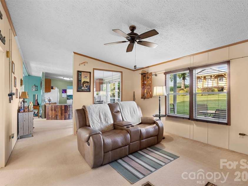 949 Riverview Road Extension, Lexington, NC 27292.  MLS# CAR4420681, YatesRealty ID 48243. 