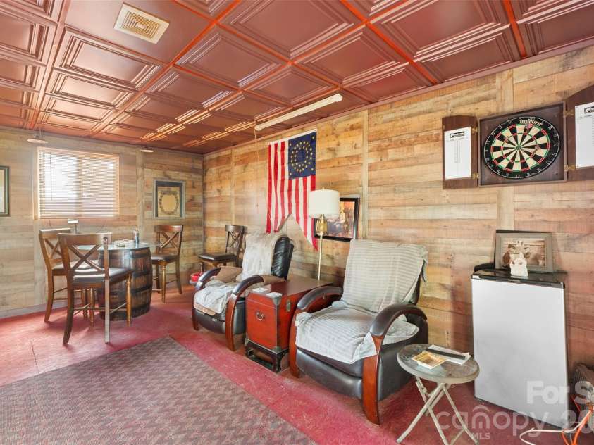 949 Riverview Road Extension, Lexington, NC 27292.  MLS# CAR4420681, YatesRealty ID 48243. 