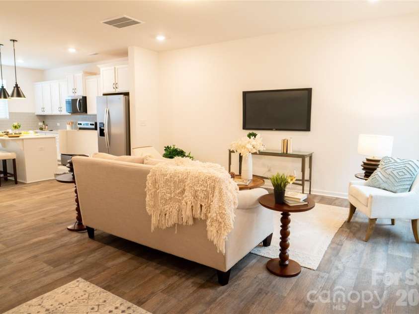 3106 Elemare Street, Charlotte, NC 28208.  MLS# CAR4420679, YatesRealty ID 48244. 