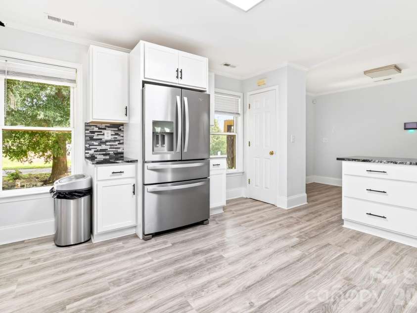116 Brewer Lane, Mooresville, NC 28115.  MLS# CAR4413014, YatesRealty ID 48246. 