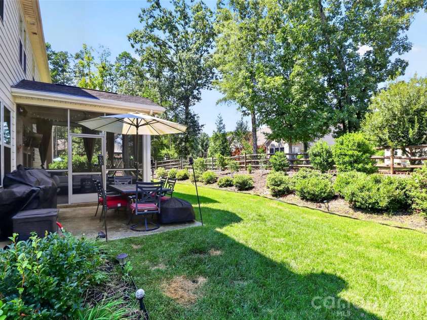5112 Forest Knoll Court, Indian Trail, NC 28079.  MLS# CAR4419662, YatesRealty ID 48248. 