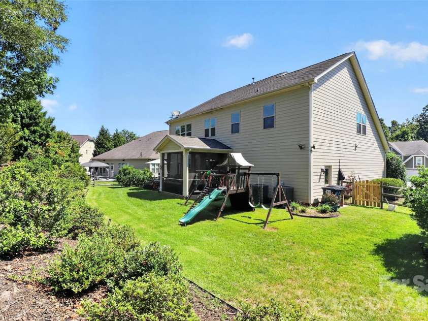 5112 Forest Knoll Court, Indian Trail, NC 28079.  MLS# CAR4419662, YatesRealty ID 48248. 