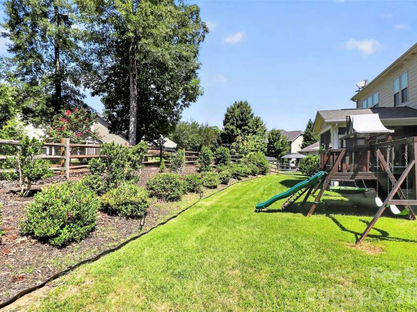 5112 Forest Knoll Court, Indian Trail, NC 28079.  MLS# CAR4419662, YatesRealty ID 48248. 