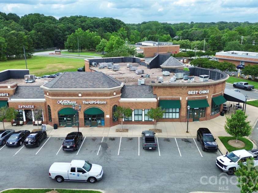5112 Forest Knoll Court, Indian Trail, NC 28079.  MLS# CAR4419662, YatesRealty ID 48248. 