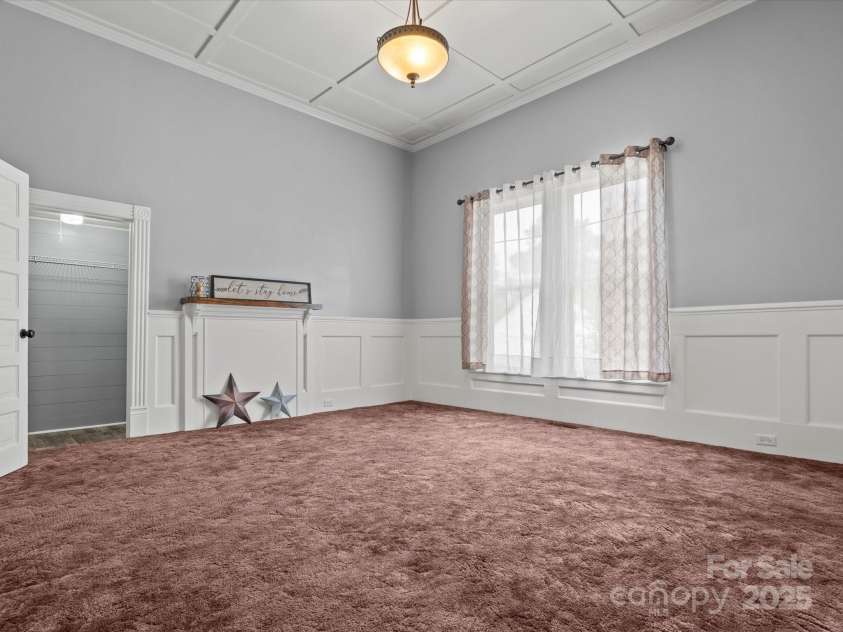 149 Crescent Drive, Chesterfield, SC 29709.  MLS# CAR4233755, YatesRealty ID 4825. 