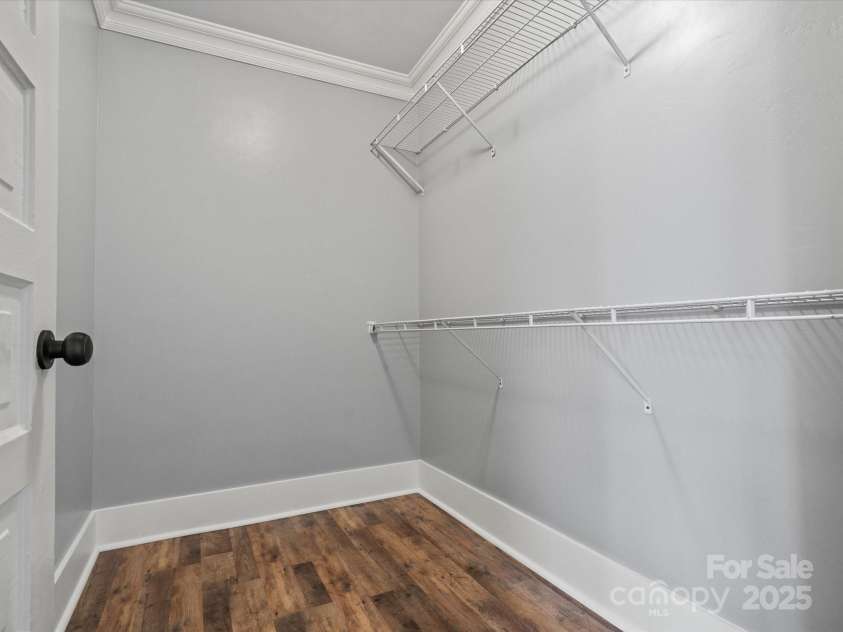 149 Crescent Drive, Chesterfield, SC 29709.  MLS# CAR4233755, YatesRealty ID 4825. 