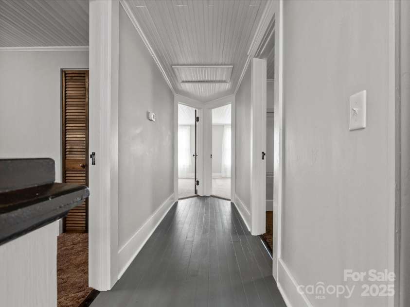 149 Crescent Drive, Chesterfield, SC 29709.  MLS# CAR4233755, YatesRealty ID 4825. 