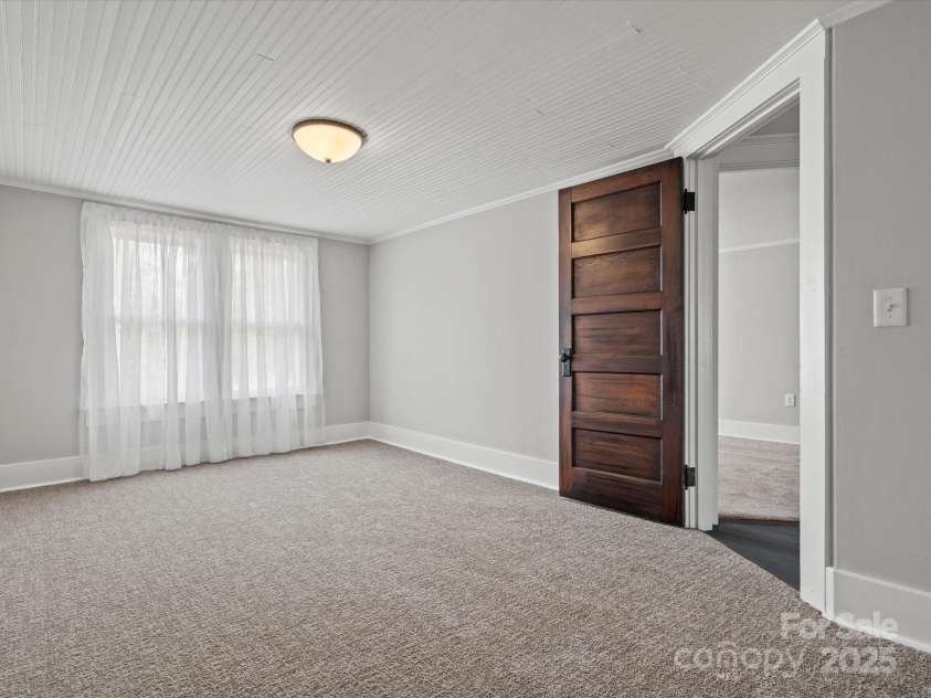 149 Crescent Drive, Chesterfield, SC 29709.  MLS# CAR4233755, YatesRealty ID 4825. 