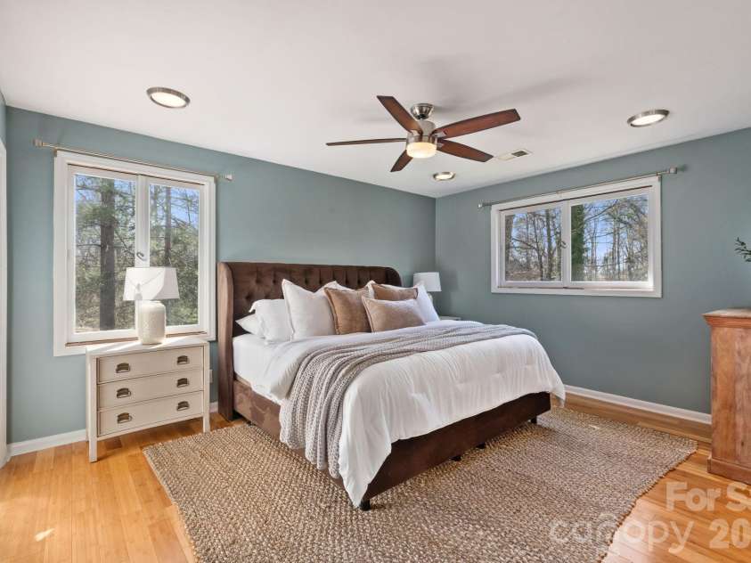 5313 Montevista Drive, Greensboro, NC 27407.  MLS# CAR4359423, YatesRealty ID 4825. 